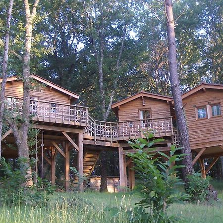 Les Cabanes Du Tertre Urval Exterior foto